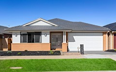170 Heather Grove, Clyde North VIC