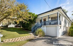 4 Collard Road, Point Clare NSW
