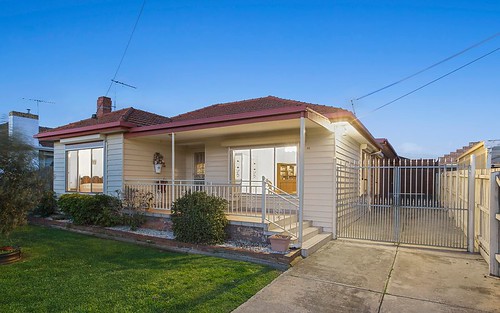 22 Creswell Avenue, Airport West VIC 3042