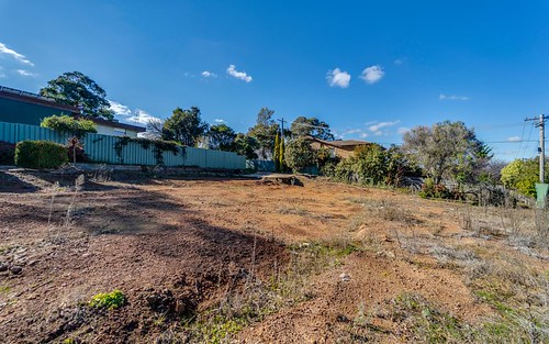 9 Linger Place, Melba ACT