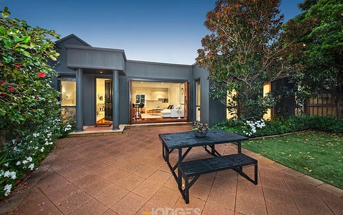 5 Perry Court, Brighton East VIC 3187