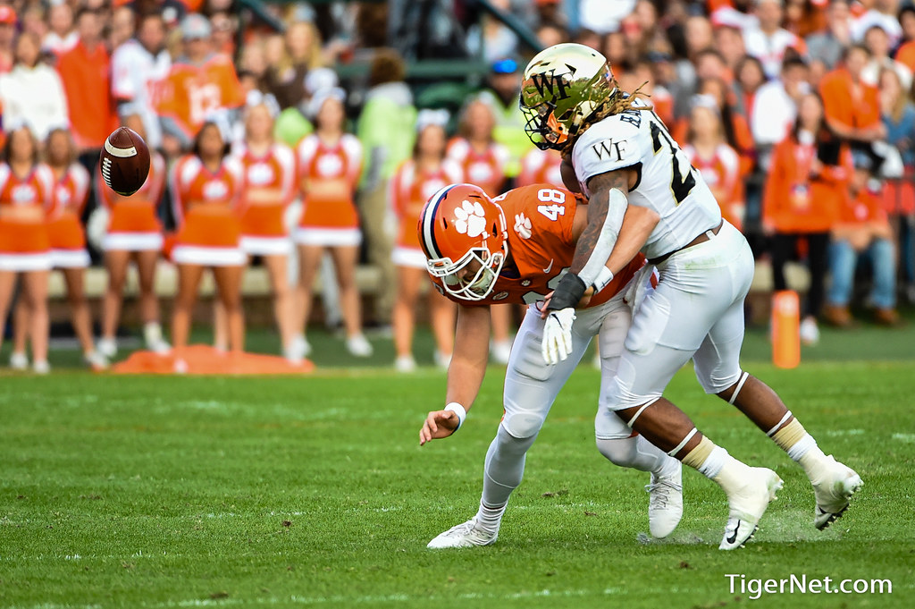 Clemson Football Photo of Will Spiers and Wake Forest
