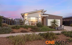 80 Edgeworth Parade, Coombs ACT