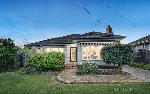 80 Shady Gr, Forest Hill VIC 3131