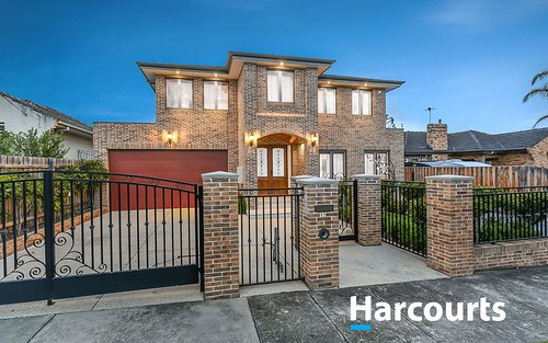 12 Parkmore Rd, Bentleigh East VIC 3165