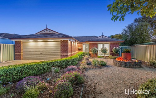 29 Dalkeith Dr, Point Cook VIC 3030