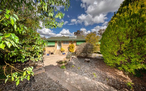 16 McLean Place, Curtin ACT