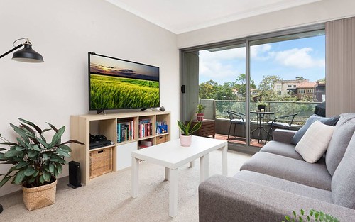 37/90 Blues Point Road, McMahons Point NSW