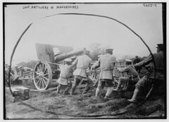Anglų lietuvių žodynas. Žodis artillerymen reiškia artilerijos lietuviškai.