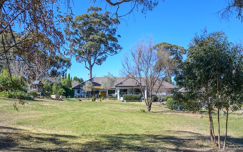 8 Marchmont Drive, Mittagong NSW 2575