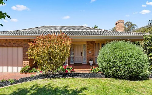 15 Connaught Place, Glen Waverley VIC