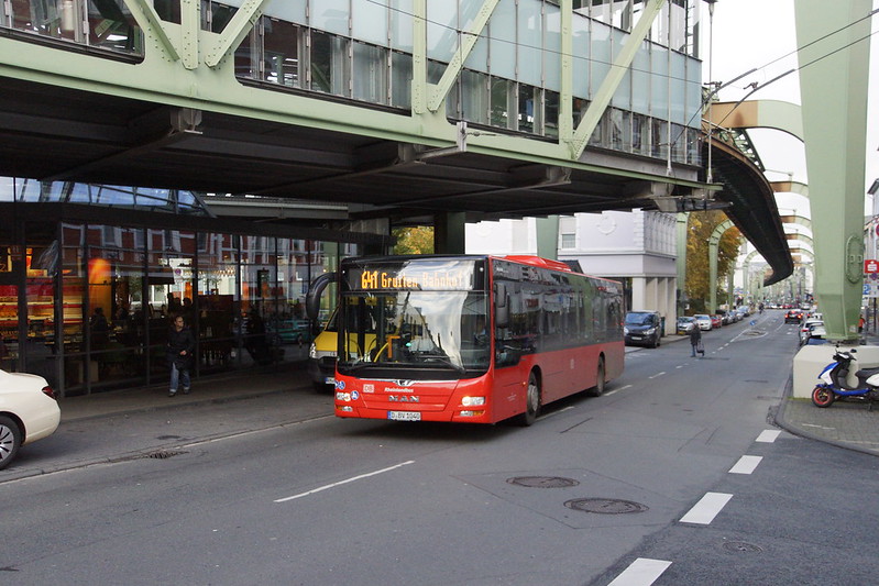 MAN Lion's City NL 283 (2017) DB Rheinlandbus als lijn 641 naar Gruiten Bahnhof in Wuppertal-Vohwinkel 09-11-2019<br/>© <a href="https://flickr.com/people/78176374@N07" target="_blank" rel="nofollow">78176374@N07</a> (<a href="https://flickr.com/photo.gne?id=49128578608" target="_blank" rel="nofollow">Flickr</a>)