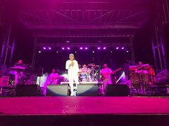 Frankie Beverly images