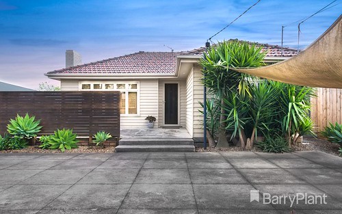 39A Sutherland St, Hadfield VIC 3046
