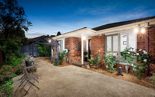 2A Grevillea Ct, Forest Hill VIC 3131