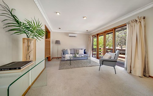 60 Belconnen Wy, Page ACT 2614