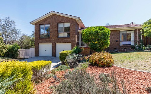 6 Neville Place, Gowrie ACT