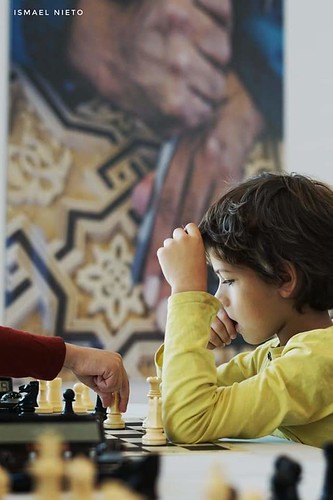 II Torneo de ajedrez Fundación Tres Culturas para jóvenes • <a style="font-size:0.8em;" href="http://www.flickr.com/photos/124554574@N06/49167539903/" target="_blank">View on Flickr</a>
