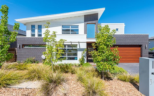 30 Cooley Crescent, Casey ACT