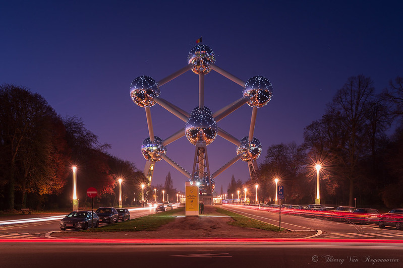 Atomium<br/>© <a href="https://flickr.com/people/158833195@N03" target="_blank" rel="nofollow">158833195@N03</a> (<a href="https://flickr.com/photo.gne?id=49173782043" target="_blank" rel="nofollow">Flickr</a>)