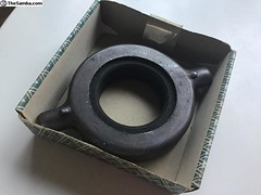 111141165 Bearing - Clutch release • <a style="font-size:0.8em;" href="http://www.flickr.com/photos/33170035@N02/49187344806/" target="_blank">View on Flickr</a>