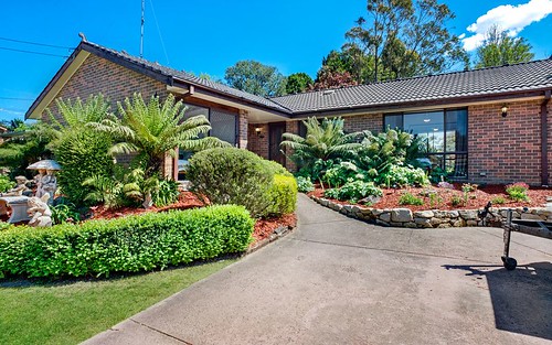 23 Cook Rd, Wentworth Falls NSW 2782