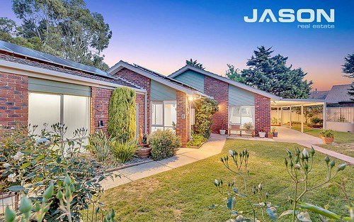 6 Nelson Cl, Greenvale VIC 3059