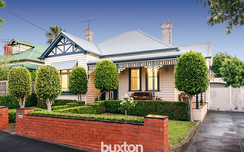4 Taylor St, Oakleigh VIC 3166