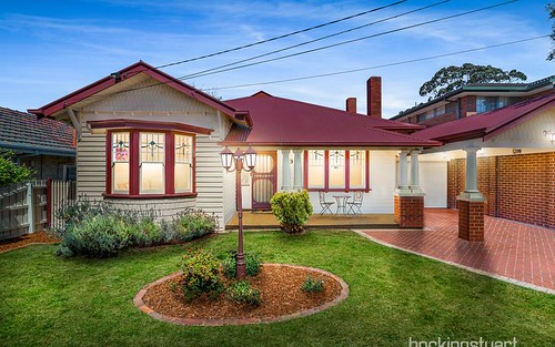 6 Fourth St, Parkdale VIC 3195
