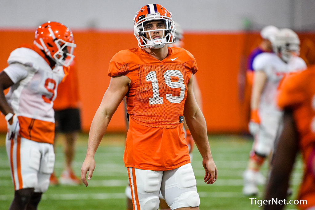 Clemson Football Photo of Tanner Muse