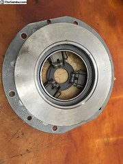 211141025D Clutch cover and pressure plate • <a style="font-size:0.8em;" href="http://www.flickr.com/photos/33170035@N02/49251475433/" target="_blank">View on Flickr</a>