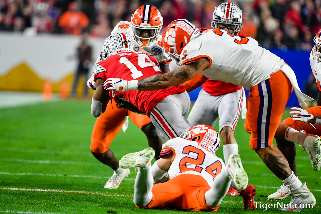 Clemson Football Photo of Nolan Turner and ohiostate