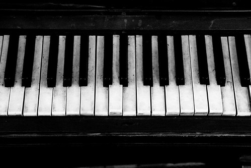 Piano Old Grand Piano Keyboard Edited 2020, From FlickrPhotos