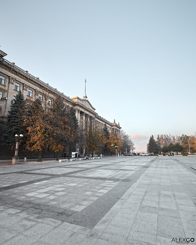 City government building. Mykolaiv  Ukraine<br/>© <a href="https://flickr.com/people/63220315@N03" target="_blank" rel="nofollow">63220315@N03</a> (<a href="https://flickr.com/photo.gne?id=49315296921" target="_blank" rel="nofollow">Flickr</a>)