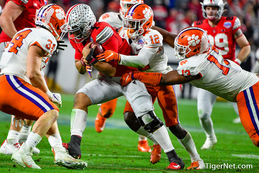 Clemson Football Photo of kvonwallace and Tyler Davis and ohiostate