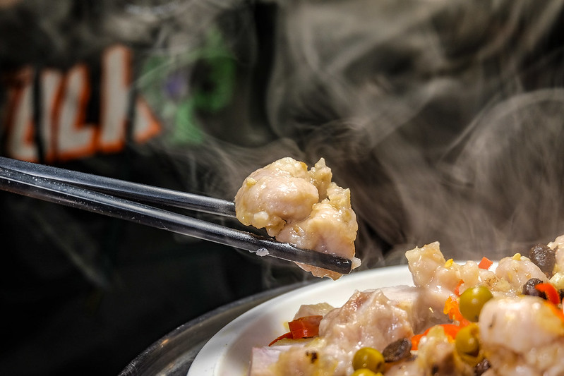 蒸霸王東湖店│捷運葫州站美食│海鮮新鮮，集所有精華於一鍋的超美味湯頭，超棒的蒸氣火鍋