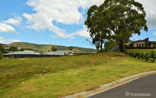 2 Cameron Place, Lithgow NSW