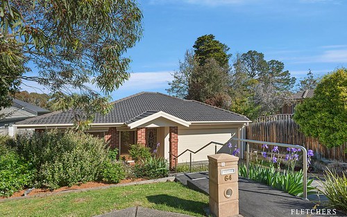 64 Russell Cr, Doncaster East VIC 3109