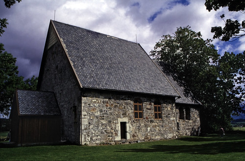 Norwegen 1998 (489) Logtun kirke • <a style="font-size:0.8em;" href="http://www.flickr.com/photos/69570948@N04/49388104533/" target="_blank">Auf Flickr ansehen</a>