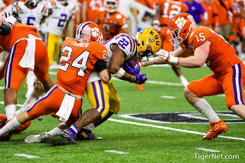 Clemson Football Photo of Jake Venables and Nolan Turner and lsu