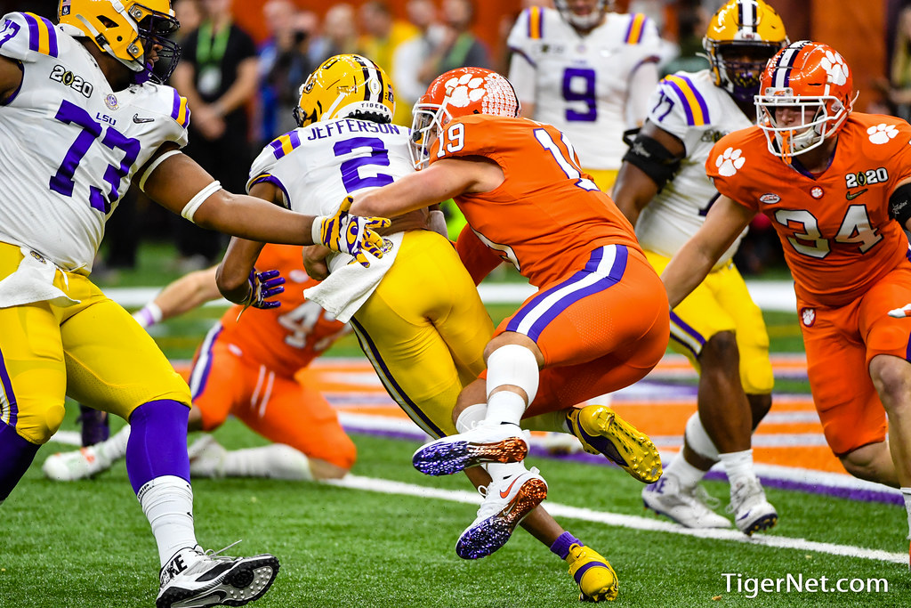 Clemson Football Photo of lsu and Tanner Muse