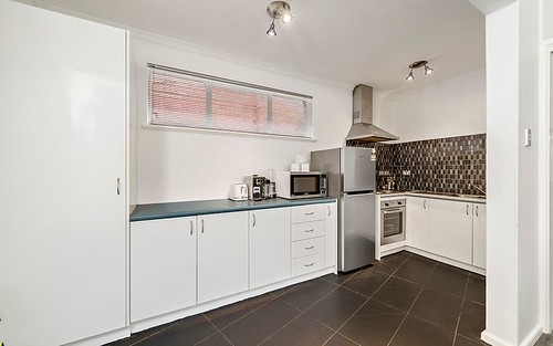 2/4 Nuyts Street, Red Hill ACT 2603