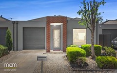 2/39 Astley Crescent, Point Cook VIC