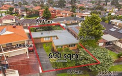 28 The Crossway South, Avondale Heights VIC
