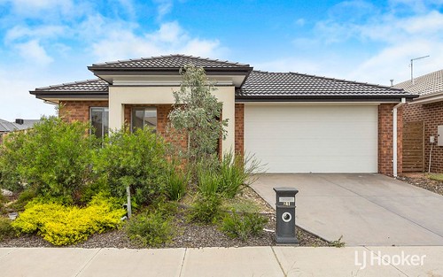 21 Gardener Drive, Point Cook VIC