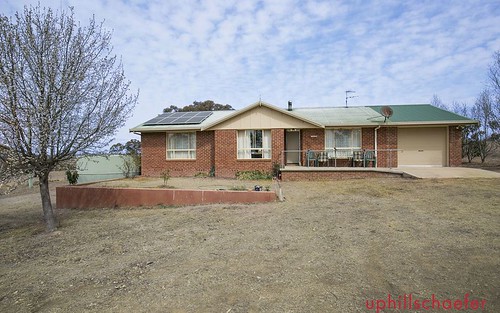 75 Fosters Rd, Armidale NSW 2350