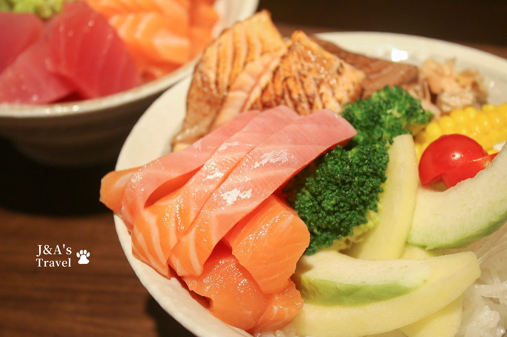 靜壽司 一碗鮭魚丼有4種風味,生魚.炙燒雙重口感一次滿足!【捷運公館美食】台大美食 @J&amp;A的旅行