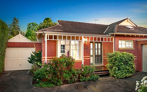 2/27 Webster Street, Camberwell VIC