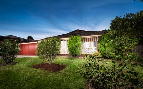 11 Old Orchard Dr, Wantirna South VIC 3152