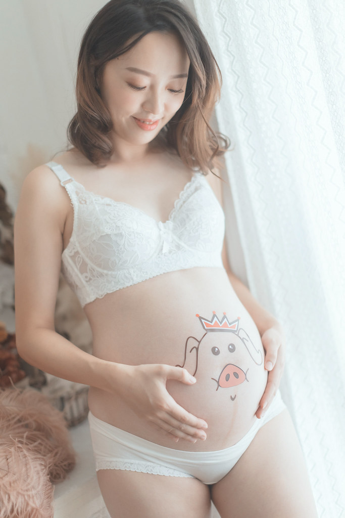 台南孕婦寫真｜給你一波時尚又唯美的孕婦寫真特輯｜愛情街角